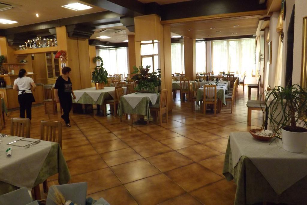 Hotel Concordia Левіко-Терме Екстер'єр фото