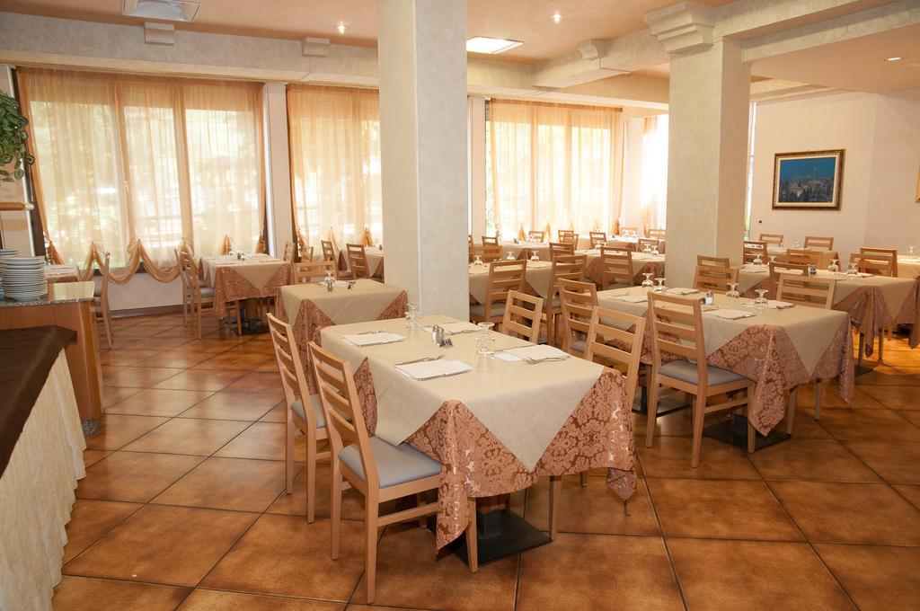 Hotel Concordia Левіко-Терме Екстер'єр фото